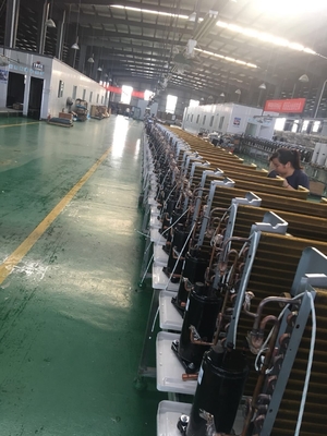 30kW CO2 مضخة حرارية مصدر الهواء عند درجة حرارة الماء الناتج حوالي 80 درجة مئوية